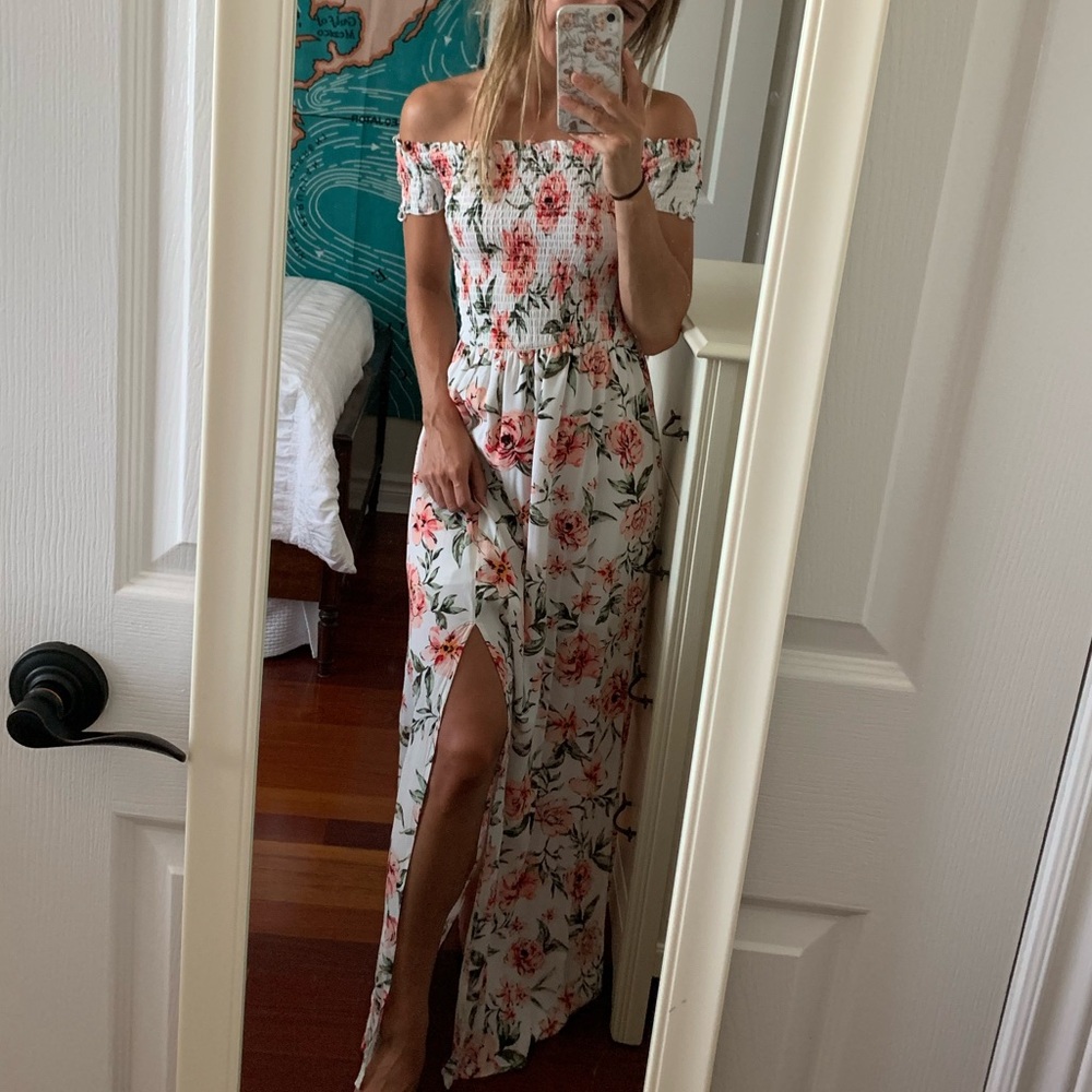 Dynamite Floral Maxi Dress